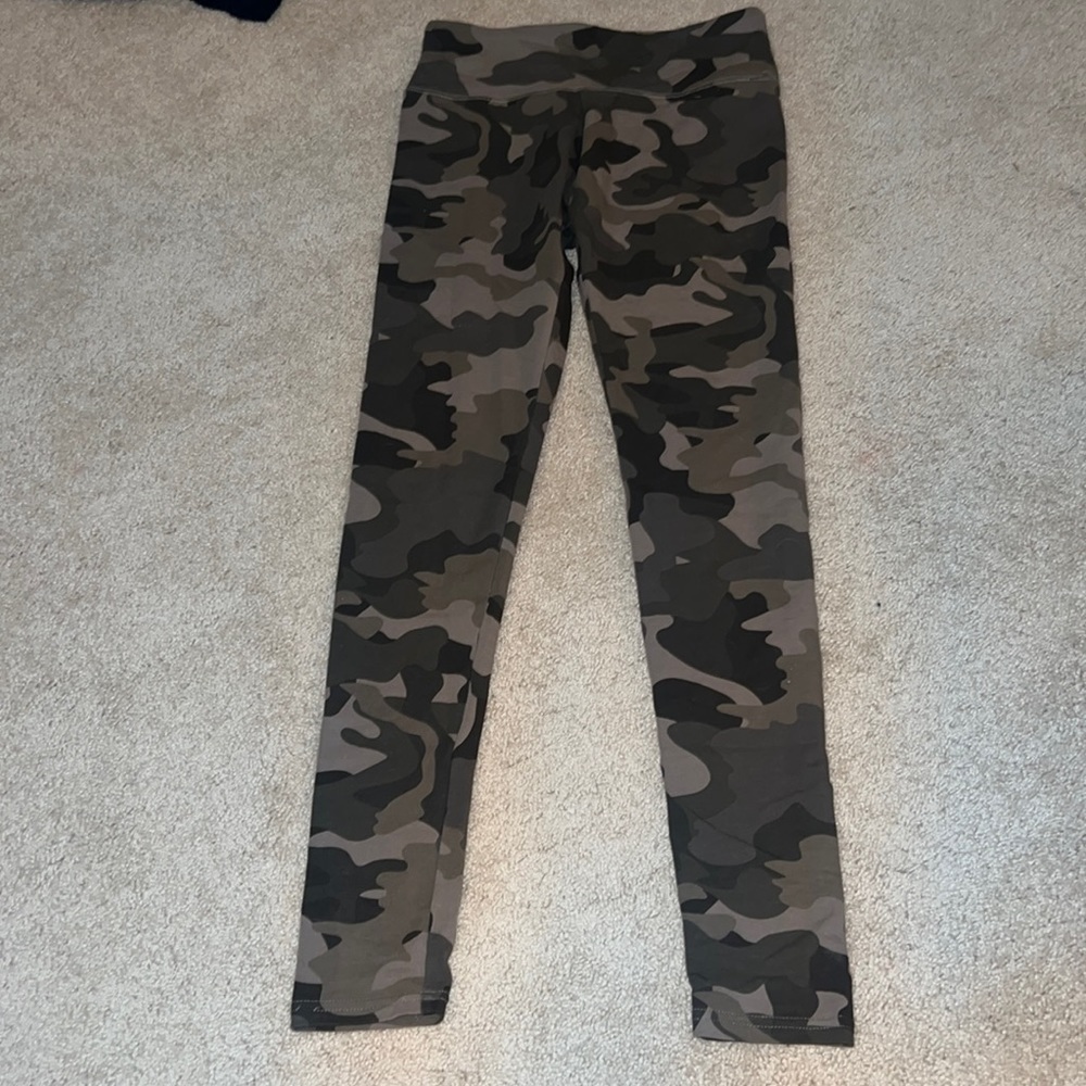 Wild Fable Camo Leggings
